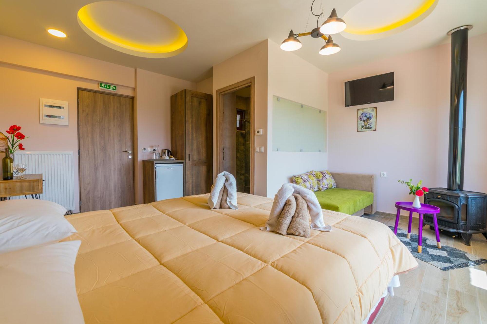 Aravanes Thronos Room photo